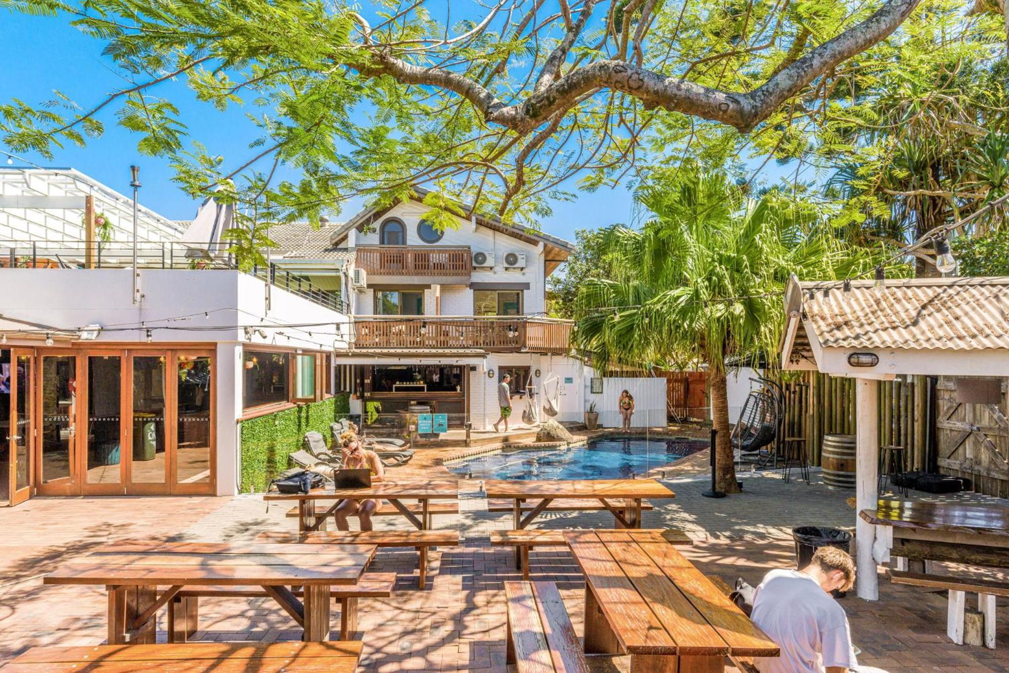 Aquarius Backpackers Resort Byron Bay Extérieur photo